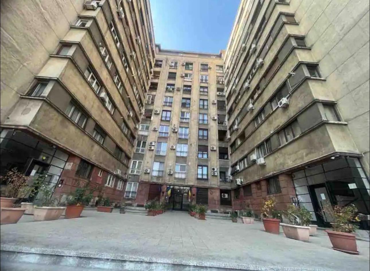 Amazing Location In The City Center Bucharest Luaran gambar